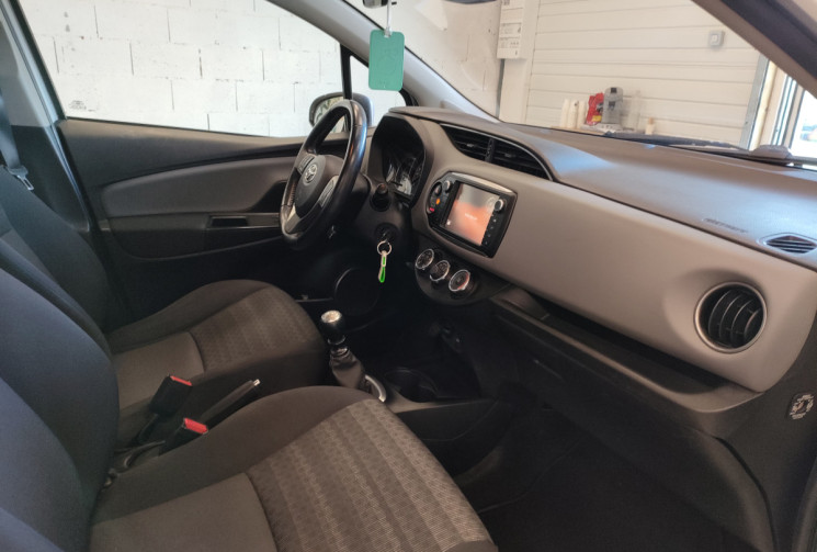 TOYOTA YARIS 3 PHASE 2 90 D-4D Business 5p