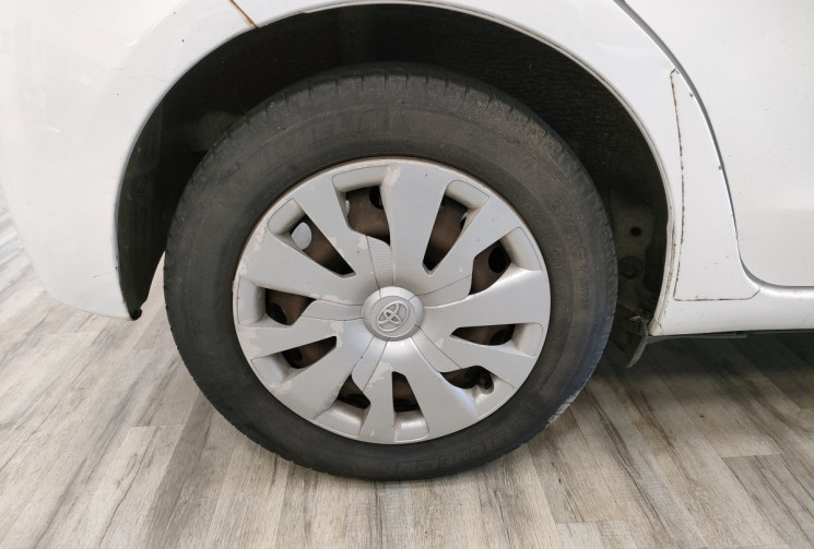 TOYOTA YARIS 3 PHASE 2 90 D-4D Business 5p