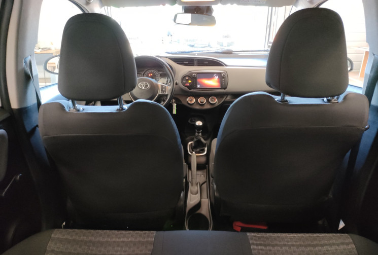 TOYOTA YARIS 3 PHASE 2 90 D-4D Business 5p