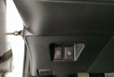 TOYOTA YARIS 3 PHASE 2 90 D-4D Business 5p