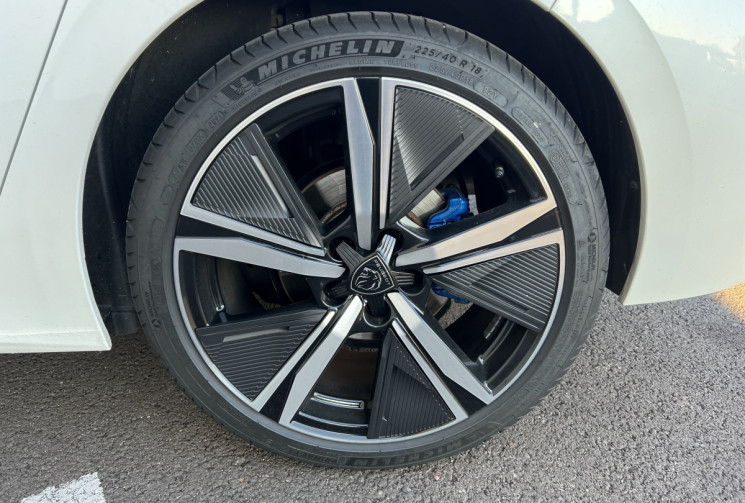 Peugeot 308 1.5 BlueHDI 130 GT EAT8