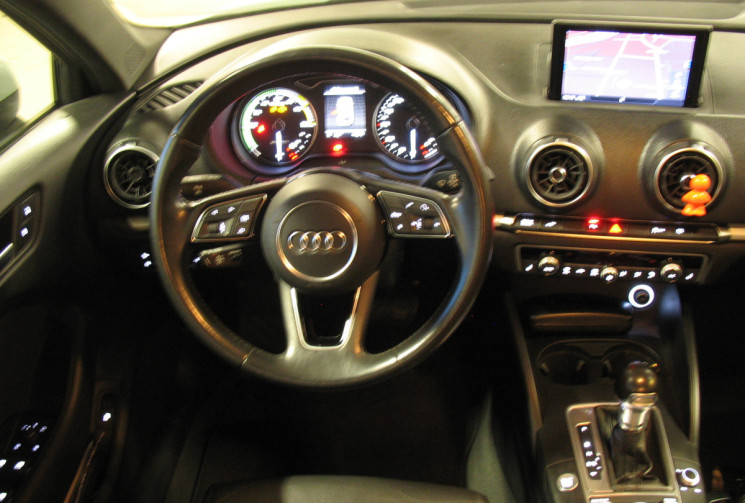 AUDI A3 SPORTBACK 1.4 TFSI e-tron 204 S-TRONIC