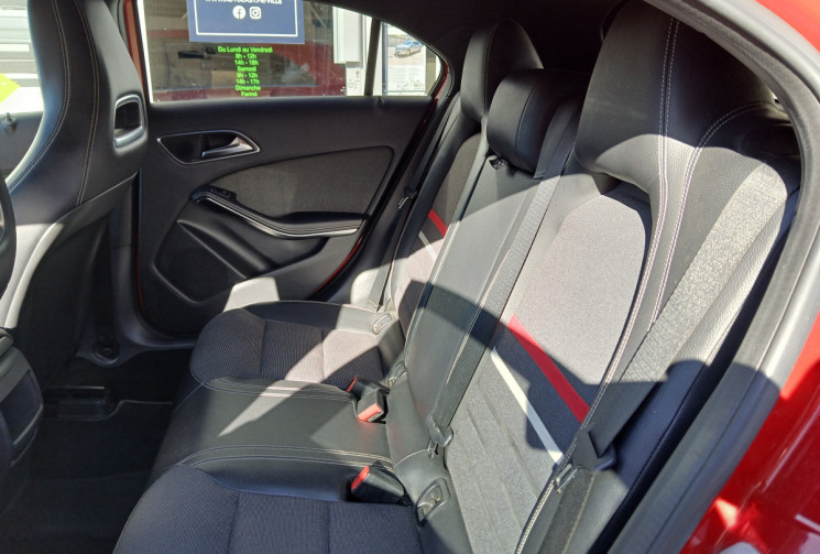 Mercedes Classe A 180 1.6 i 16V Turbo 122 cv SENSATION 