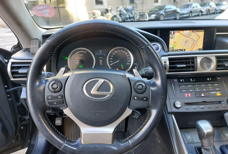 Lexus IS 300 H 2.5 223 CH EXECUTIVE HYBRID BVA