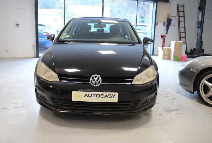 Volkswagen Golf 1.6 tdi 105 cv  suivi complet France depuis 2014
