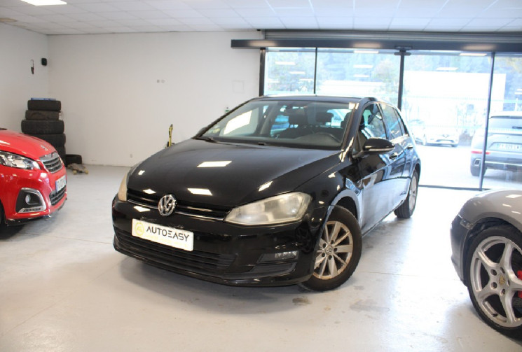 Volkswagen Golf 1.6 tdi 105 cv  suivi complet France depuis 2014