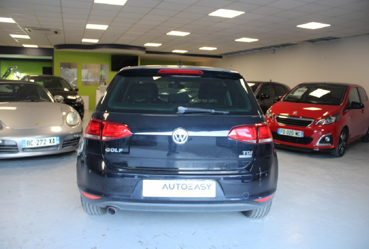 Volkswagen Golf 1.6 tdi 105 cv  suivi complet France depuis 2014