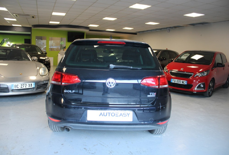Volkswagen Golf 1.6 tdi 105 cv  suivi complet France depuis 2014