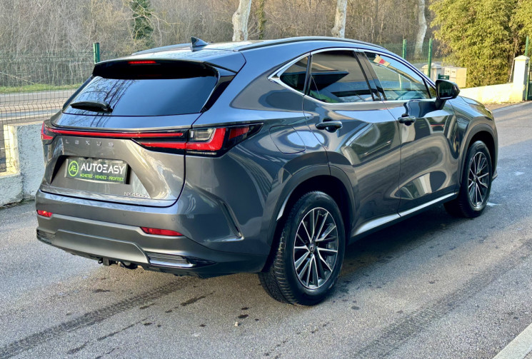 LEXUS NX ll 450h+ 309 4WD LUXE ECVT * ATTELAGE * ENTRETIEN FULL LEXUS * GARANTIE LEXUS RELAX OK