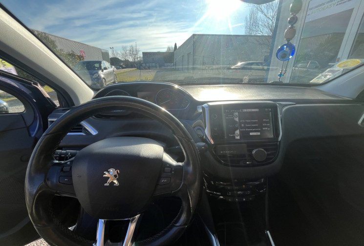 PEUGEOT 2008 1.6 e-HDI 92 ALLURE 