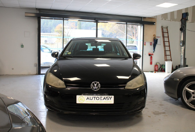 Volkswagen Golf 1.6 tdi 105 cv  suivi complet France depuis 2014