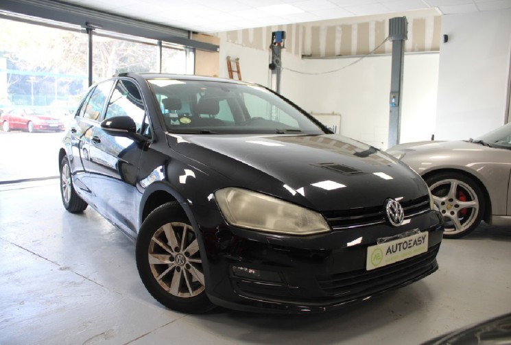 Volkswagen Golf 1.6 tdi 105 cv  suivi complet France depuis 2014