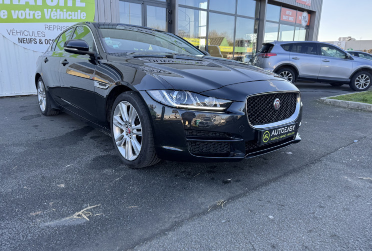 Jaguar XE 2.0D 180ch Prestige BVA8