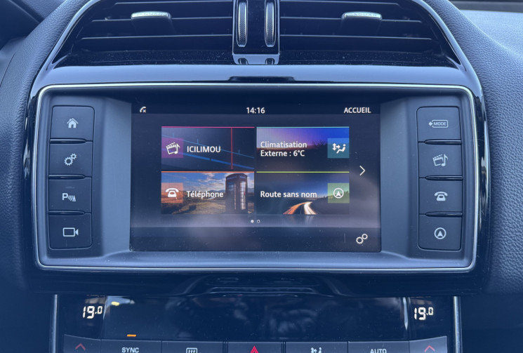 Jaguar XE 2.0D 180ch Prestige BVA8