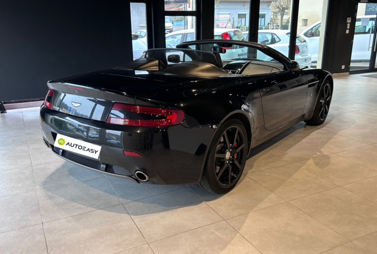 Aston Martin VANTAGE ROADSTER /  V8 / 4.3 / 385 CH 