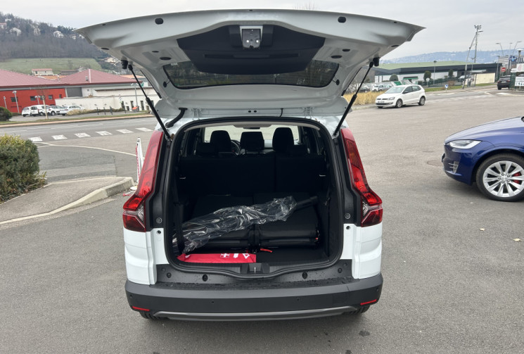 Dacia JOGGER ECO 100 EXTREME 7 places (dispo immédiat)