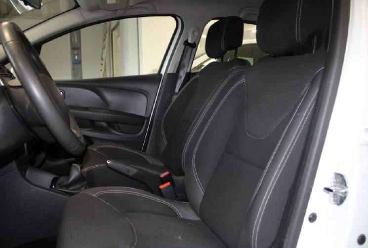 Renault Clio Dci 90CV distribution ok GPS BLUETOOTH