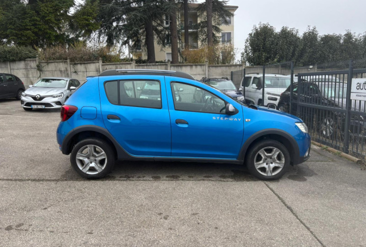 DACIA Sandero STEPWAY 0.9 TCe / 90 CH PRESTIGE