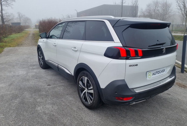 Peugeot 5008 1.6 THP 16V EAT6 S&S 165 cv GT LINE * full options * cuir * * toit panoramique * TBE !