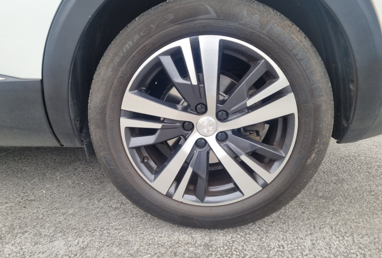 Peugeot 5008 1.6 THP 16V EAT6 S&S 165 cv GT LINE * full options * cuir * * toit panoramique * TBE !