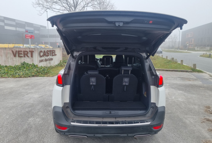Peugeot 5008 1.6 THP 16V EAT6 S&S 165 cv GT LINE * full options * cuir * * toit panoramique * TBE !