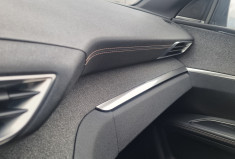 Peugeot 5008 1.6 THP 16V EAT6 S&S 165 cv GT LINE * full options * cuir * * toit panoramique * TBE !