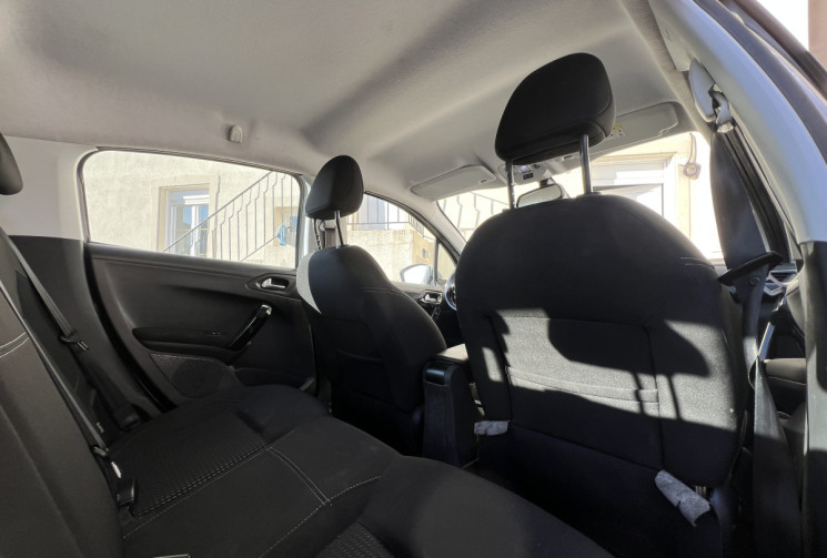 PEUGEOT 208 ll 1.6 Blue HDi 100 CV
