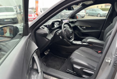 Peugeot 2008 E-2008 GT Grip control