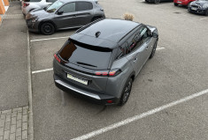 Peugeot 2008 E-2008 GT Grip control