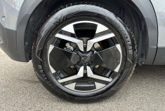 Peugeot 2008 E-2008 GT Grip control