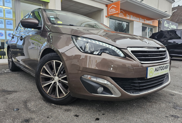 Peugeot 308 ALLURE  1.6 HDi FAP 92 cv DISTRIBUTION NEUVE 