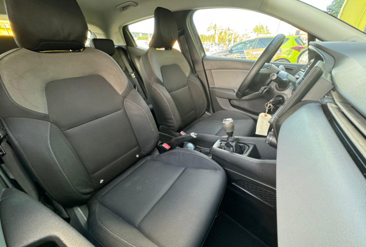 Renault CLIO V 5 Portes 1.5 dCi DPF S&S 85 cv Business // Première Main 