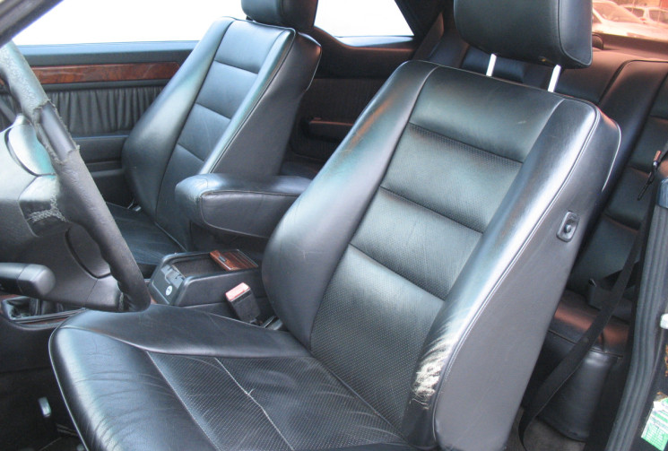 Mercedes Classe E Coupé C124 2.2 E 150CH