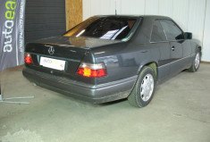 Mercedes Classe E Coupé C124 2.2 E 150CH