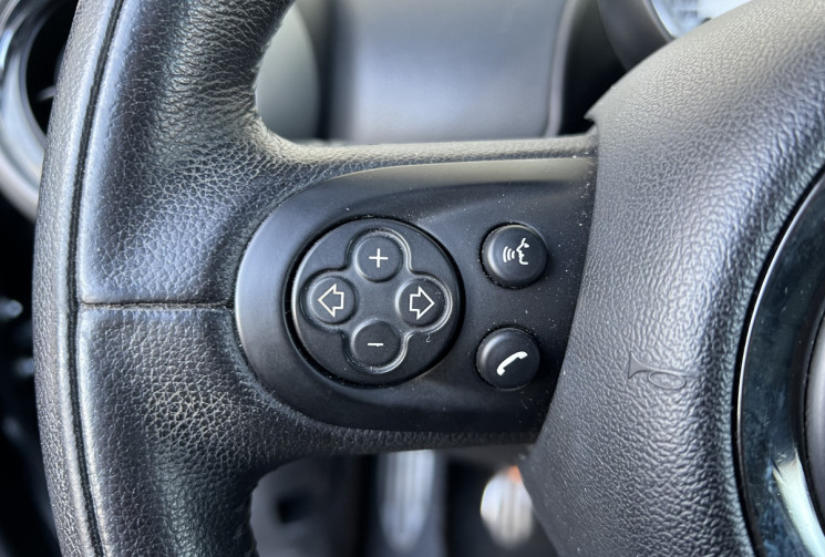 MINI COUNTRYMAN Cooper SD 2.0 D ALL4 143 CH