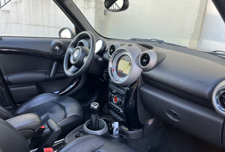 MINI COUNTRYMAN Cooper SD 2.0 D ALL4 143 CH