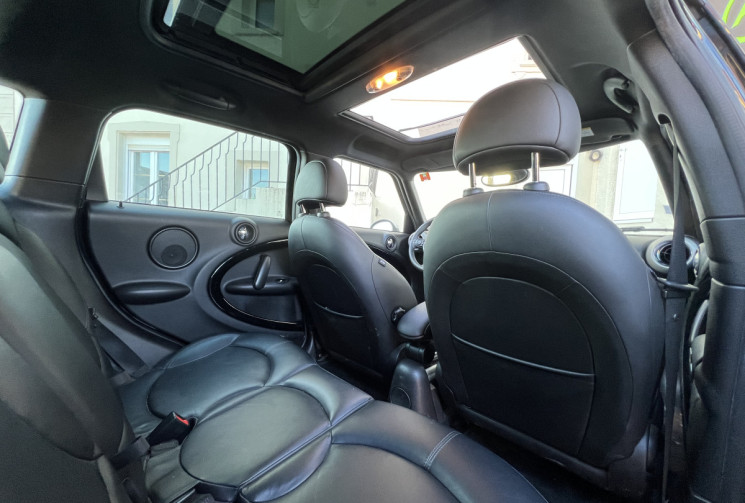 MINI COUNTRYMAN Cooper SD 2.0 D ALL4 143 CH
