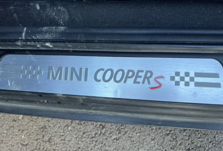 MINI COUNTRYMAN Cooper SD 2.0 D ALL4 143 CH