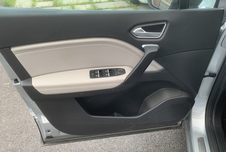 Renault Captur E-TECH 1.6 i Plug in Hybrid 160cv INITIALE