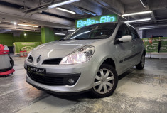 RENAULT CLIO III 1.6 i 111 CH BOITE AUTO 5 PORTES