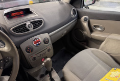 RENAULT CLIO III 1.6 i 111 CH BOITE AUTO 5 PORTES