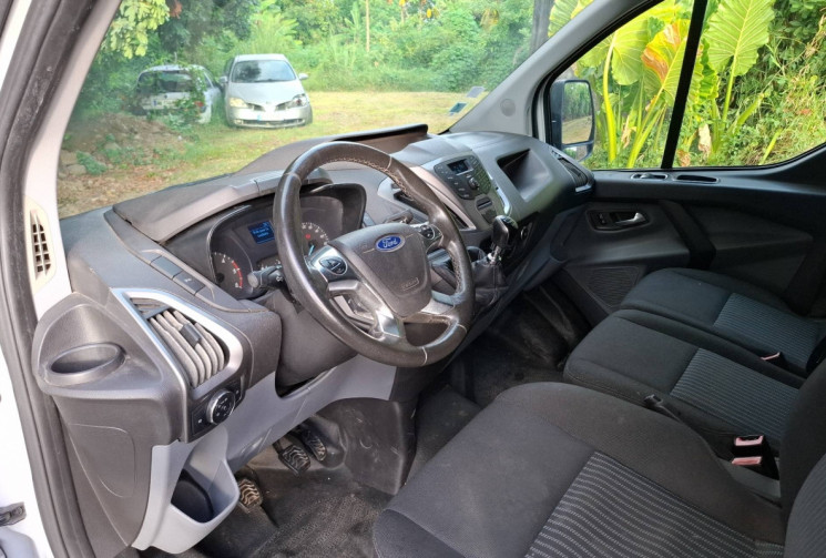 Ford TRANSIT Custom 270 L1H1 2.0 TDCi 16V DPF Fourgon court 105 cv trend business