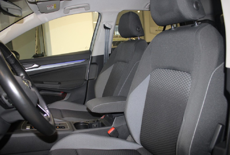 VOLKSWAGEN GOLF 8 VIII ACTIVE 110 HYBRIDE 