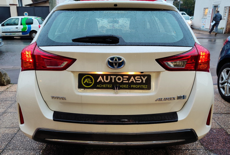 Toyota AURIS 1.8 Hybrid 136 Cv LIFE 