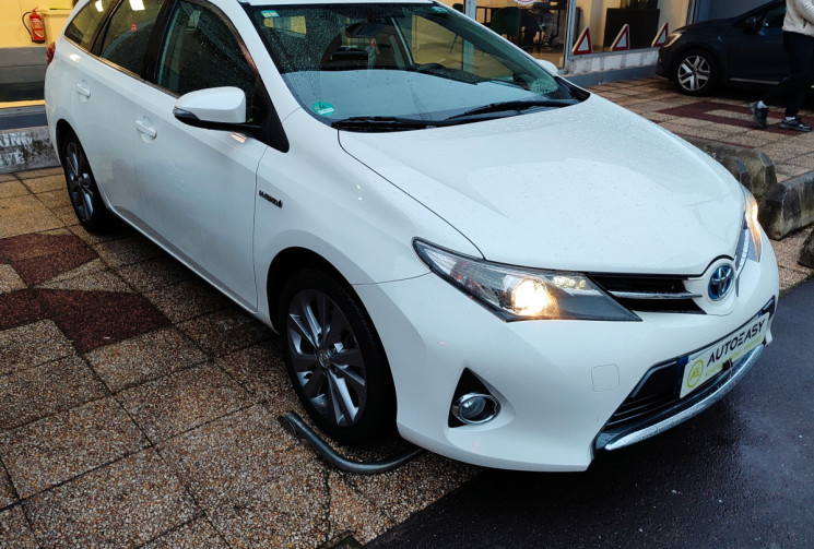 Toyota AURIS 1.8 Hybrid 136 Cv LIFE 