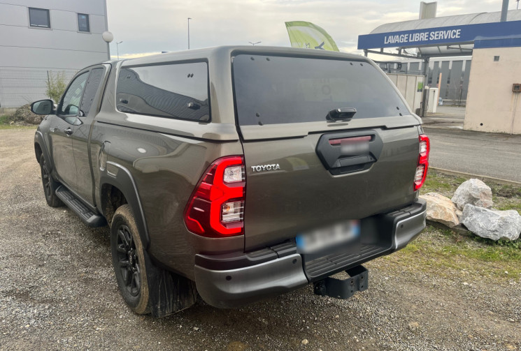 TOYOTA HILUX 2.8 D-4D X-Tra Cabine Invincible 4WD 45592HT