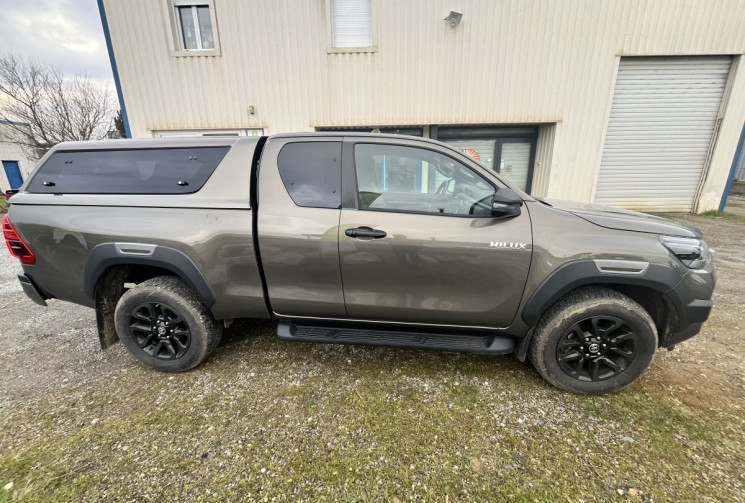 TOYOTA HILUX 2.8 D-4D X-Tra Cabine Invincible 4WD 45592HT