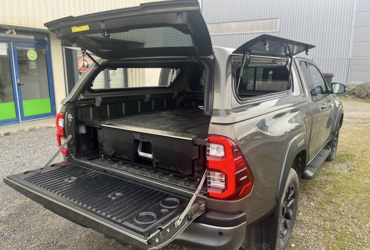 TOYOTA HILUX 2.8 D-4D X-Tra Cabine Invincible 4WD 45592HT
