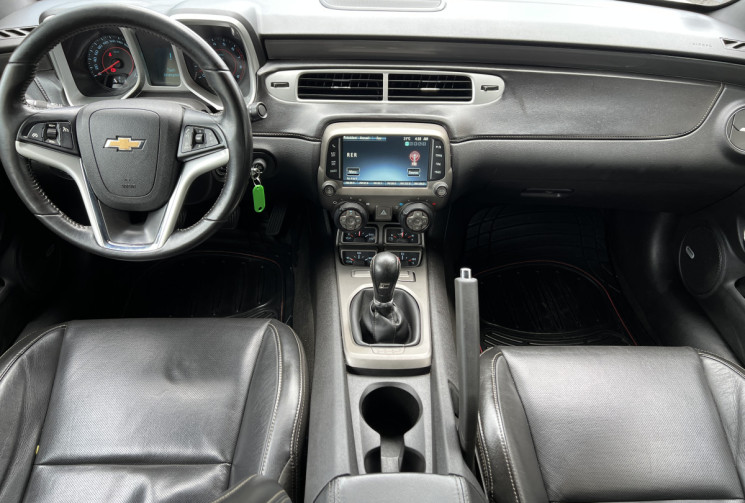 Chevrolet Camaro  Coupé 6.2 i V8 432 cv