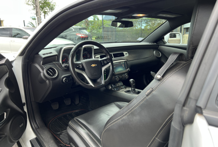 Chevrolet Camaro  Coupé 6.2 i V8 432 cv